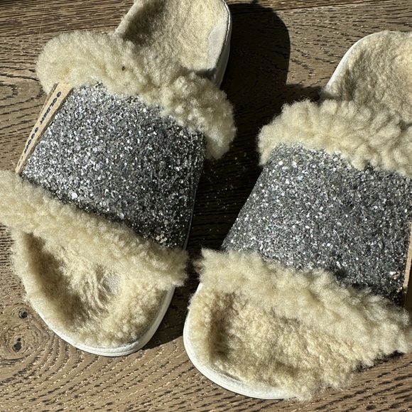 Golden Goose PoolStar Glitter Shearling Slides - 41 - Fits Size 9 - Picture 3 of 8